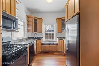 113 S 8th Street, Wilmington, NC 28401 – photo 22: 22-web-or-mls-GI - 113 S 8th St - Listin