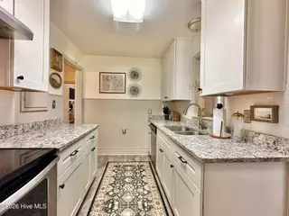 900 Tuscarora Avenue, Elizabeth City, NC 27909 – photo 14: Kitchen