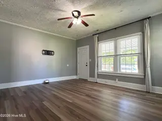 109 E Calhoun Street, Whiteville, NC 28472 – photo 7: Living Room