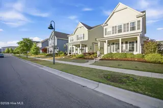 4429 Old Towne Street, Wilmington, NC 28412 – photo 2: 3-web-or-mls-IMG_1257