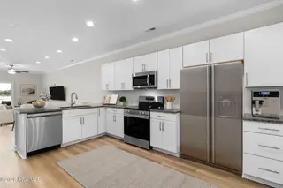 241 Cline Way Unit 110, Beaufort, NC 28516 – photo 6: Open Concept Kitchen and Living