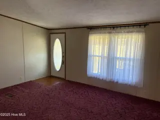 5334 Us 17, Washington, NC 27889 — 3-bedroom manufactured home, Washington, NC, photo 8 of 47: 5E4FBF7E-1B58-42E4-881D-0653EF26EAA9