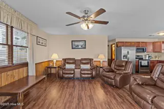 402 Canal Drive, Carolina Beach, NC 28428 – photo 3: 19-web-or-mls-BTS06882