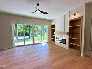 127 Pailin Creek Road, Elizabeth City, NC 27909 — 4-bedroom home in Pailin Creek Landing, Elizabeth City, NC, photo 13 of 59: Great Room