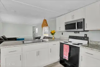 4058 4th Street, Surf City, NC 28445 – photo 9: PJA12753