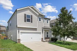 92 White Ash Drive, Clayton, NC 27527 – photo 5: 04-92 White Ash Dr-4