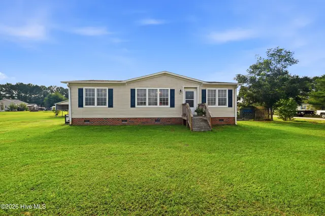 71 Gobbler Court, Rocky Point, NC 28457