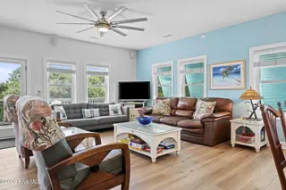 104 Wiley Court, Emerald Isle, NC 28594 – photo 14: Living Area