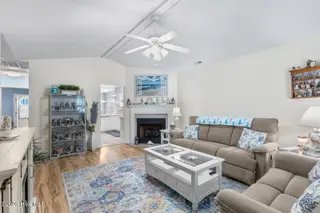 102 Gladiola Drive, New Bern, NC 28562 – photo 9: gladiola-4