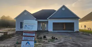 1001 Croaker Court, New Bern, NC 28562 – photo 2: 20260831_071409