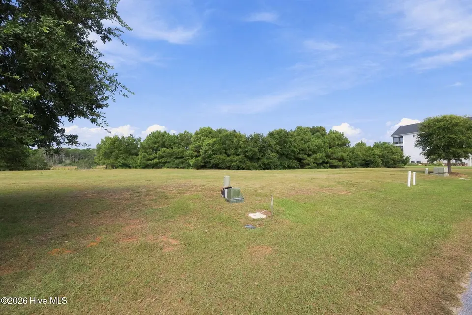 617 Cannonsgate Drive, Newport, NC 28570 – photo 1 of 29: 617 Cannonsgate Drive