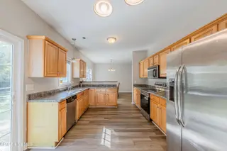 472 Comfort Road, Richlands, NC 28574 – photo 13: kiitchen (4 of 6)