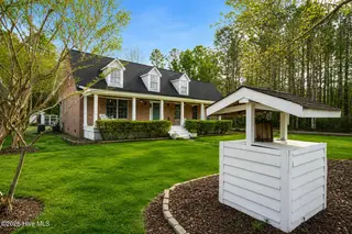 121 E Pointe Road, Rocky Point, NC 28457 — 3-bedroom home in River Hills, Rocky Point, NC, photo 20 of 33