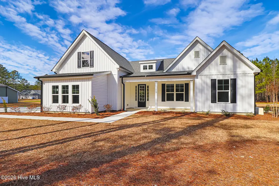 112 Antebellum Drive, Havelock, NC 28532 – photo 1 of 38: Exterior