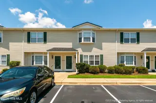 2300 Vineyard Drive P8, Winterville, NC 28590 – photo 2: 20250715 MLS S_Nilsen 2300 Vineyard Dr P