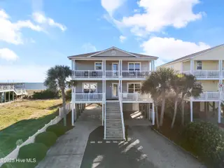 467 Ocean Boulevard W, Holden Beach, NC 28462 – photo 4: 2