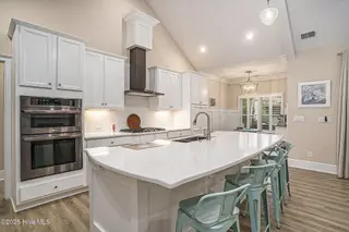 610 Oyster Bay Drive, Sunset Beach, NC 28468 – photo 11: IMG_4997