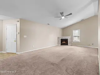 186 Liberty Park Road, Jacksonville, NC 28540 – photo 9: 025a3460