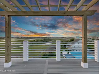 825 S Topsail Drive, Surf City, NC 28445 – photo 4: 004_6g8a5310_120