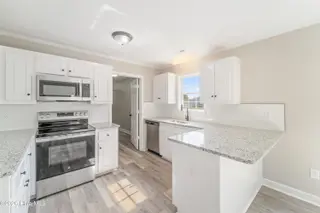 107 Simeon Court, Elizabeth City, NC 27909 – photo 12: DSC00371
