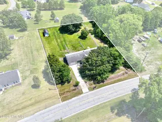 2310 Ivy Road, Greenville, NC 27858 – photo 3: 003_dji_fly_20260517_142002_0201_1779042