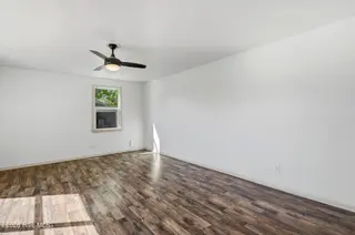 721 Vernon Drive, Jacksonville, NC 28540 – photo 9: 8_721_vernon_dr_008