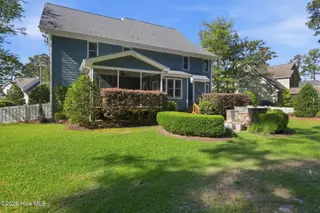 3952 Colony Woods Drive, Greenville, NC 27834 – photo 9: 12-web-or-mls-BLS_0008
