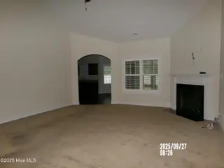 263 Wood House Drive, Jacksonville, NC 28546 – photo 5: Living Room
