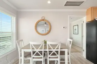 405 Ocean Drive, Emerald Isle, NC 28594 – photo 15: 20-web-or-mls-cchadwick-visuals-405-ocea