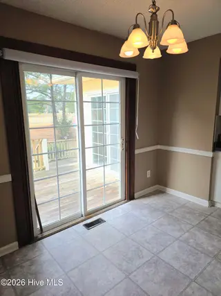 709 Plantation Drive, New Bern, NC 28562 – photo 15: 20260126_105837~2