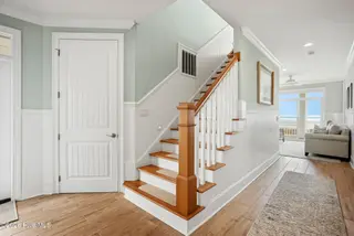 246 E First Street, Ocean Isle Beach, NC 28469 – photo 20: 246E1stSt_OceanIsleBeach_CarlaR_MLS_32