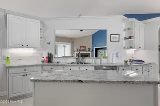 10 Ivy Way 13, Pinehurst, NC 28374 – photo 7: KITCHEN