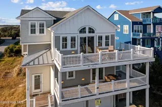 26 Porpoise Place, North Topsail Beach, NC 28460 – photo 3: 26 Porpoise Place