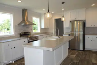 880 Yaupon Drive SW, Calabash, NC 28467 — 3-bedroom manufactured home in Clariday Estates, Calabash, NC, photo 5 of 23