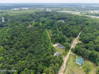 586 Tree Acres Circle NW # 1, Calabash, NC 28467 — 6-bedroom home in Shingletree Acres, Calabash, NC, photo 6 of 6