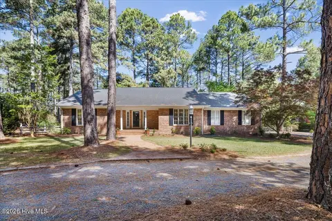 30 Birdie Drive, Whispering Pines