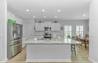 8960 Smithfield Drive NW, Calabash, NC 28467 – photo 9: Kitchen Island