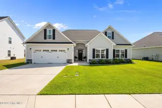 1010 Blue Water Boulevard, New Bern, NC 28562 – photo 1: 50-web-or-mls-DSC_2538