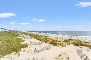 392 E First Street, Ocean Isle Beach, NC 28469 – photo 7: 27-web-or-mls-27
