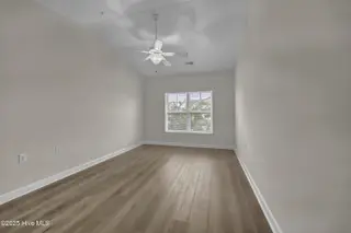 645 Condo Club Drive Unit 302, Wilmington, NC 28412 – photo 9: IMG_6714