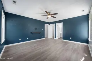 300 Carlisle Court, Jacksonville, NC 28540 – photo 17: 42-web-or-mls-_RAD5080
