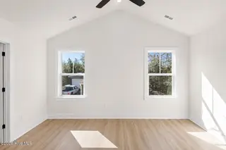 1118 N 7th Street, Wilmington, NC 28401 — 3-bedroom home in Brooklyn, Wilmington, NC, photo 6 of 7
