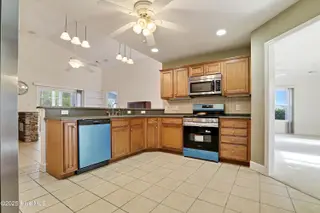 833 Fifty Lakes Drive, Southport, NC 28461 – photo 8: Kitchen & New Applianaces