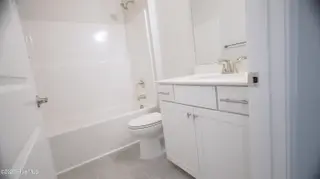 1209 Opaca Drive SE, Bolivia, NC 28422 – photo 19: Bathroom
