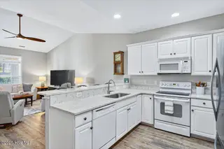 5138 Elton Drive SE, Southport, NC 28461 – photo 22: 110-kahunaphoto
