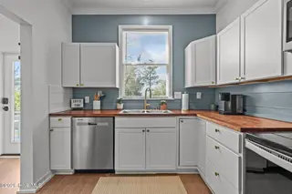 1116 S 3rd Street, Wilmington, NC 28401 – photo 16: 24-web-or-mls-DSC08025