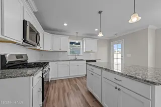 2333 Rhinestone Drive, Winterville, NC 28590 – photo 13: 27-web-or-mls-LHV_1684