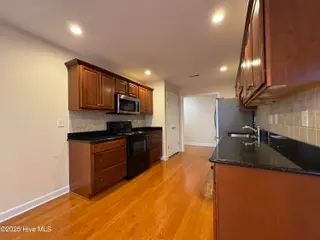 690 Pinehurst Trace Drive, Pinehurst, NC 28374 – photo 7: Kitchen