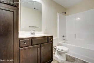122 Woodford Drive, Jacksonville, NC 28540 – photo 20: Cynthia-Peytons-18