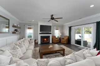 541 Moss Lake Lane, Holly Ridge, NC 28445 – photo 19: living-room-01b